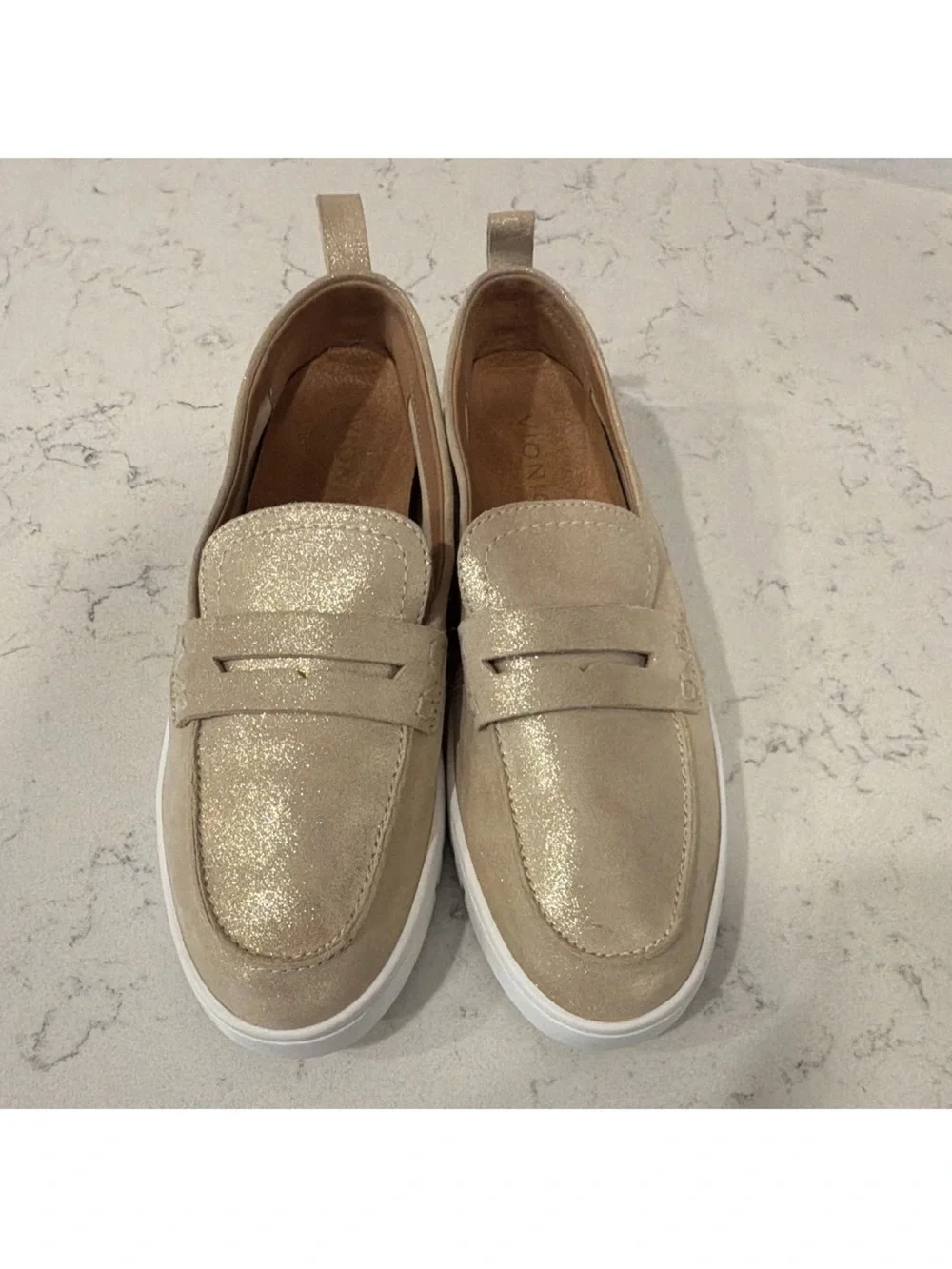 Vionic Gold Metallic Faux Leather Slip-On Loafer Flats Women's US 9.5 Round